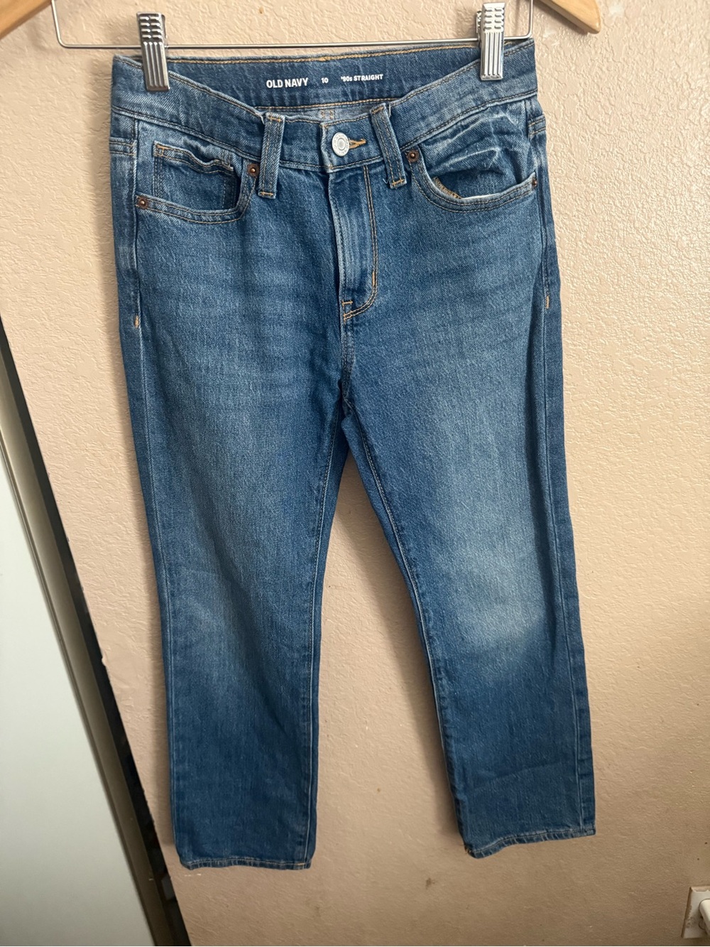 Old Navy Men's Straight Jeans in Faded Blue Denim